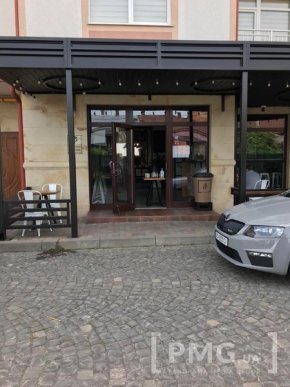 Відкрили літні майданчики кафе і ресторанів: які заклади вже працюють у Мукачеві – 04