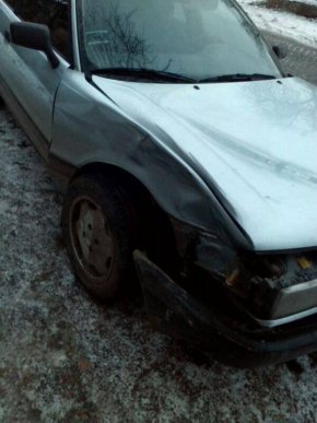 Поліція показала фото жахливих наслідків ДТП і просить водіїв дотримуватись дистанції – 05