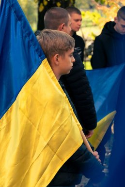 Мукачівська громада провела в останню дорогу полеглого Героя – 04