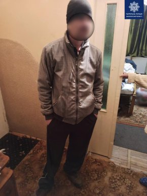 В Ужгороді чоловік та жінка проникли до чужого будинку – 02