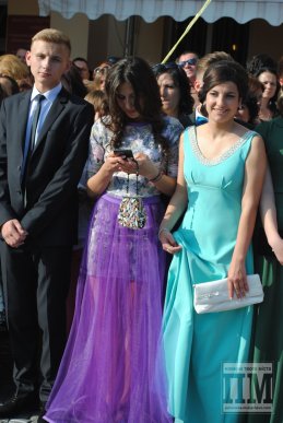 У центрі Мукачева відбувся урочистий парад випускників (ФОТО) – 20