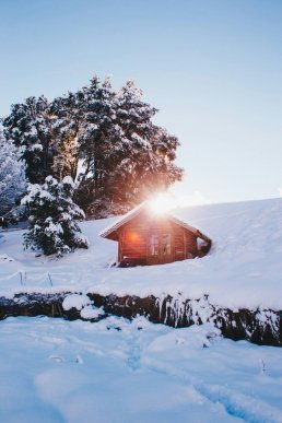 Картинки на телефон: обирайте нову заставку з зимовим вайбом – 05