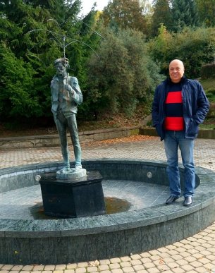 Москаль планує влаштувати у приміщенні Закарпатської ОДА виставку робіт одного із найдорожчих художників світу – 01