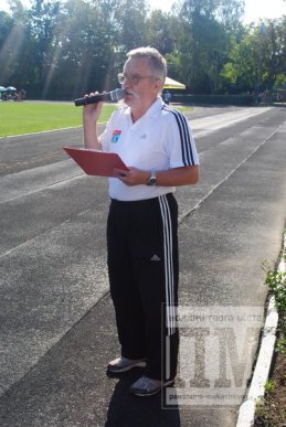 Юні легкоатлети теж відзначають День спорту (ФОТОРЕПОРТАЖ) – 01