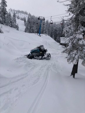 Закарпатців і туристів попереджають про небезпечні розваги у горах – 02