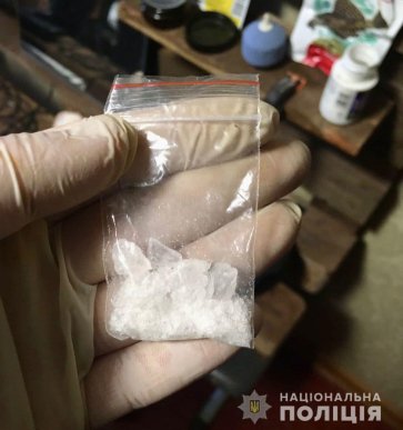 У Мукачеві провели обшуки у трьох фігурантів наркозлочину – 03