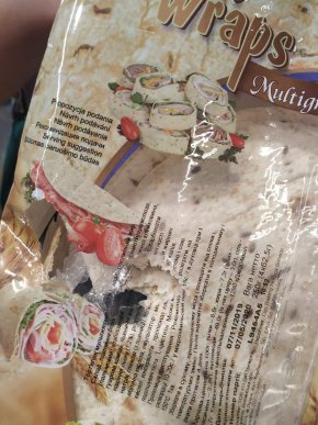 Подарунок від миші: покупка в магазині неприємно здивувала закарпатку – 02