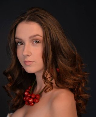 Організатори оприлюднили фото учасниць конкурсу "Міс Закарпаття - 2015" – 01