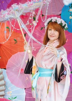 «Острівець Японії»: в Ужгороді провели акцію «Фото патріота» з сакурами – 15