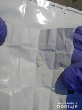 У 25-річного чоловіка знайшли метамфетамін – 03 У 25-річного чоловіка знайшли метамфетамін – 03