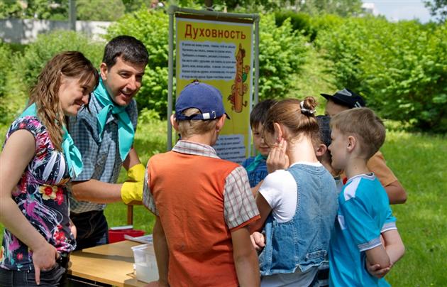 В Мукачеві провели розважальну гру для дітей «Країна Здоров’я» (ФОТО) В Мукачеві провели розважальну гру для дітей «Країна Здоров’я» (ФОТО)