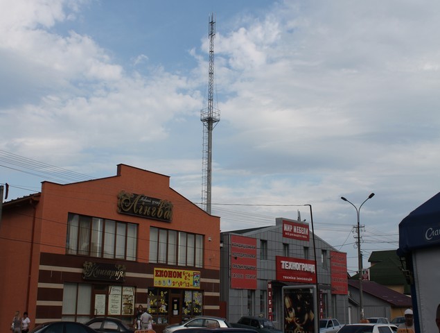 Переста зацікавився, як у Росвигові з’явилась вишка Переста зацікавився, як у Росвигові з’явилась вишка