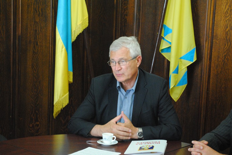 Золтан Лендьєл: "Я нікому не планую "здавати" свою посаду" Золтан Лендьєл: "Я нікому не планую "здавати" свою посаду"