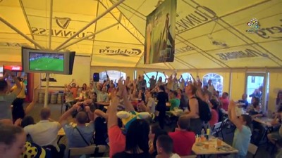 Мукачівці продемонстрували свою підтримку збірній України (ВІДЕО) Мукачівці продемонстрували свою підтримку збірній України (ВІДЕО)