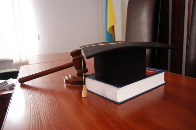 Суддя апеляційного суду подала заяву про відставку Суддя апеляційного суду подала заяву про відставку