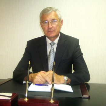 Мер Мукачева почав вести сесію на угорській мові Мер Мукачева почав вести сесію на угорській мові