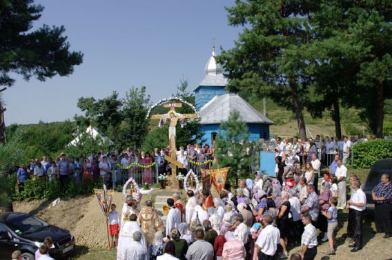 Владика Феодор освятив оновлений храм в Ільківцях (ФОТО) Владика Феодор освятив оновлений храм в Ільківцях (ФОТО)