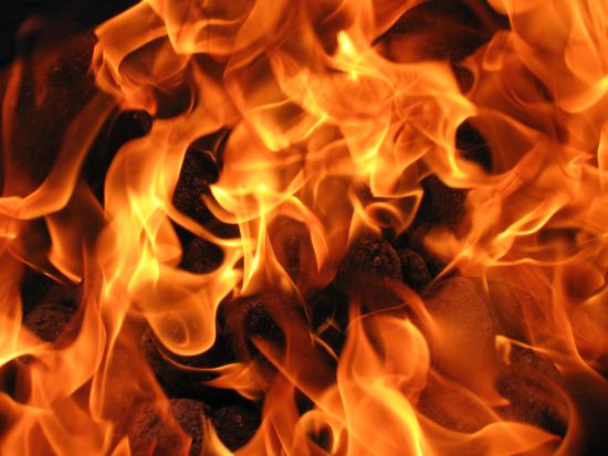 В мукачівській багатоповерхівці горів сміттєпровід В мукачівській багатоповерхівці горів сміттєпровід