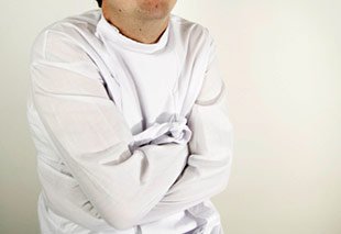 На Закарпатті знайшли мертвим пацієнта психлікарні На Закарпатті знайшли мертвим пацієнта психлікарні