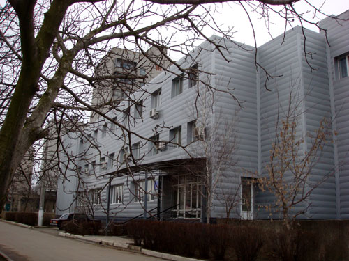 На мукачівському підприємстві знайшли мертвого робітника На мукачівському підприємстві знайшли мертвого робітника