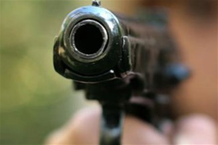 В народного депутата від ВО "Свобода" стріляли коли він повертався із Закарпаття В народного депутата від ВО "Свобода" стріляли коли він повертався із Закарпаття