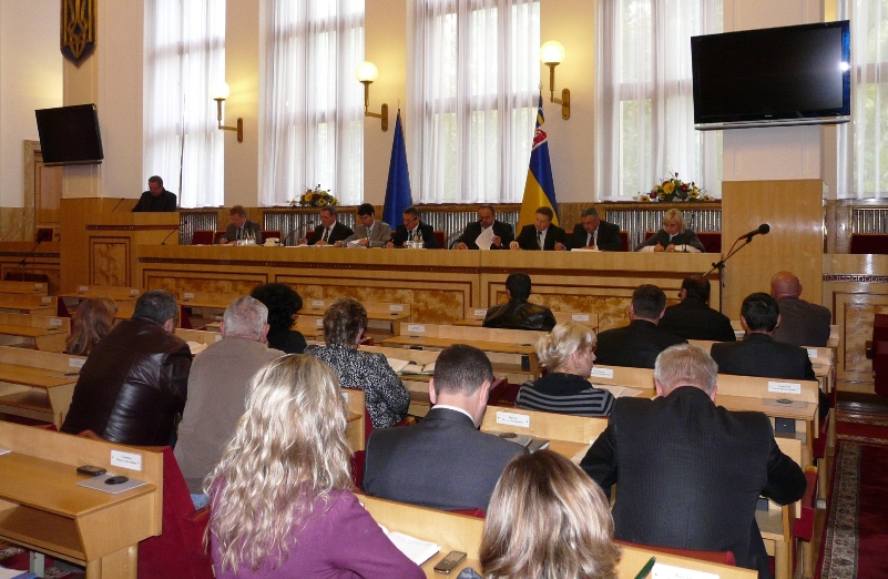 Дружина Віктора Балоги балотуватиметься у обласні депутати Дружина Віктора Балоги балотуватиметься у обласні депутати