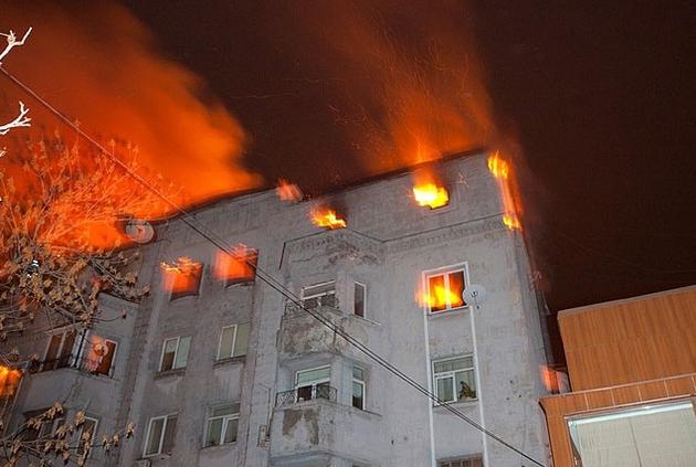 У Сваляві невідомі намагалися підпалити квартиру У Сваляві невідомі намагалися підпалити квартиру