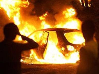 На Тячівщині пожежа в гаражі на той світ забрала з собою "Mercedes Sprinter" На Тячівщині пожежа в гаражі на той світ забрала з собою "Mercedes Sprinter"