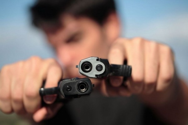 Стрілянина в Ключарках: пенсіонер захищався від бандитів пістолетом  