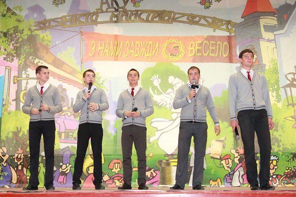 Мукачівська команда КВН “БезУмная молодежь” посіла третє місце на чемпіонаті України