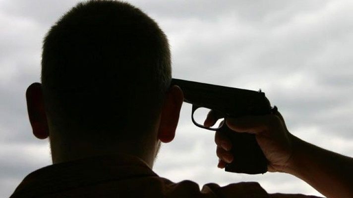 Трагічний інцидент у Виноградові: чоловік вистрілив із пневматичного пістолета юнакові прямо в голову