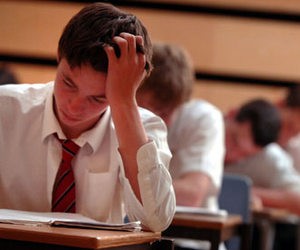 Випускники закарпатських шкіл ЗНО з математики написали найгірше в Україні