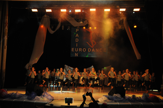 Понад півтисячі танцівників взяли участь у фестивалі-конкурсі "Падіюн Євро-данс 2013" (ВІДЕО)