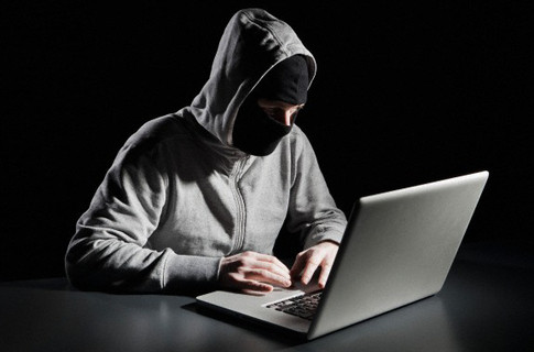 Провладні закарпатські сайти скаржаться на атаки хакерів (ФОТОФАКТ)