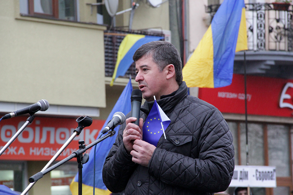 Закарпатська облрада підтримує оголошений у Києві загальнонаціональний страйк та долучається до вимог мітинугвальників
