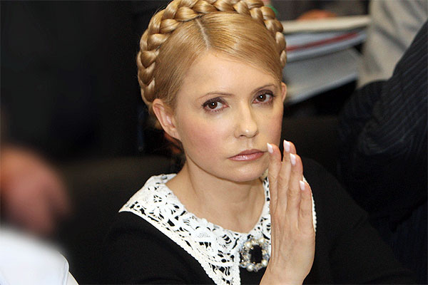 Юлія Тимошенко закликає євромайданівців негайно усунити з посади Президента Віктора Януковича