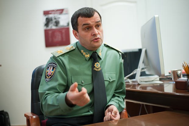 Міністр внутрішніх справ Віталій Захарченко є неофіційним власником мармурового кар’єру на Закарпатті (ВІДЕО)