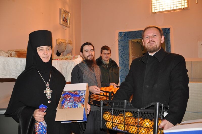Діти, які перебувають в ужгородській в’язниці теж отримали подарунки на Миколая
