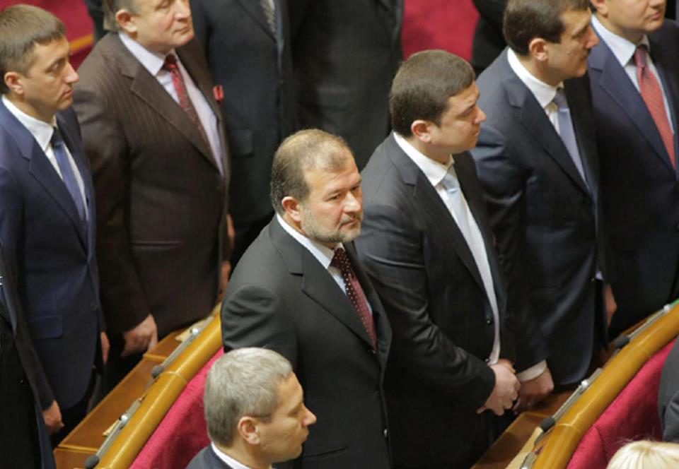 Віктор Балога та Василь Петьовка підтримали пропозицію повернення до Конституції 2004 року