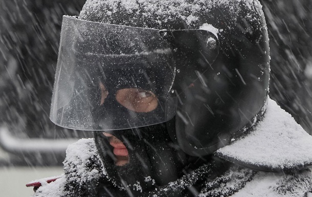 У трьох помічених зранку автобусах, які рухалися на Ужгород, знаходилися бійці "Беркуту" У трьох помічених зранку автобусах, які рухалися на Ужгород, знаходилися бійці "Беркуту"