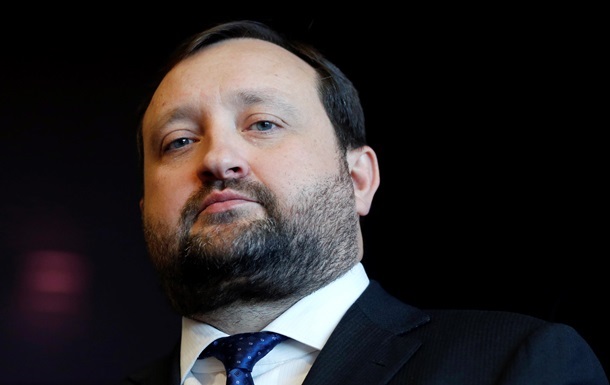 Обов’язки прем’єр-міністра України, після відставки Азарова, виконуватиме Сергій Арбузов