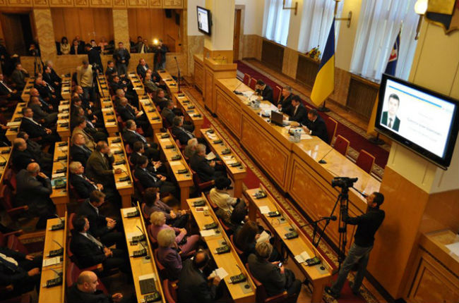 Депутати Закарпатської обласної ради зберуться вже наступного понеділка Депутати Закарпатської обласної ради зберуться вже наступного понеділка