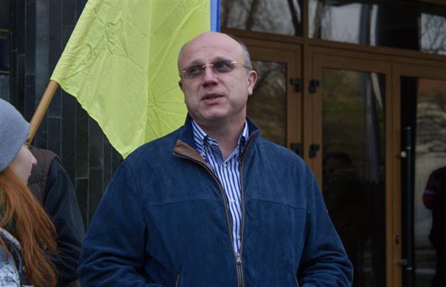 Колективу УжНУ пропонують висловити недовіру Ващуку Колективу УжНУ пропонують висловити недовіру Ващуку