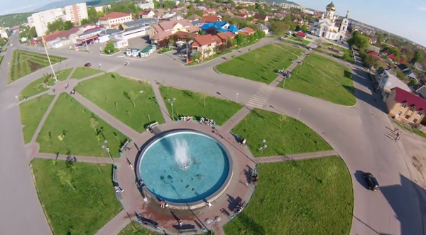 У мережі з’явилося нове неймовірне відео Мукачева з висоти пташиного польоту (ВІДЕО) У мережі з’явилося нове неймовірне відео Мукачева з висоти пташиного польоту (ВІДЕО)