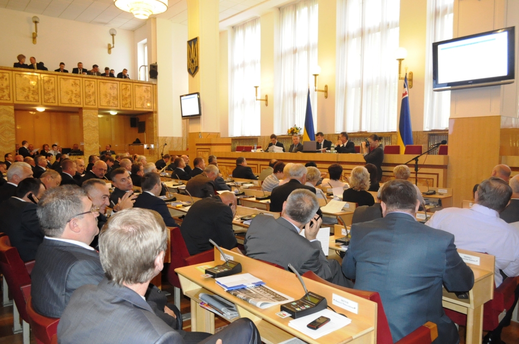 Керівників комунальних закладів пропонують затверджувати на сесіях Керівників комунальних закладів пропонують затверджувати на сесіях