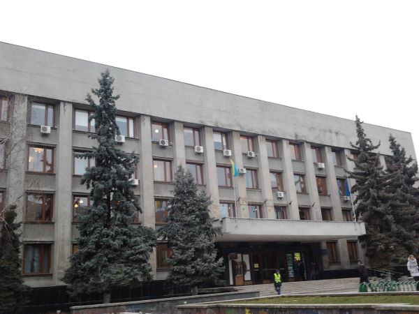 Протестувальники сформулювали 4 вимоги та шукають керівництво, щоб їх передати Протестувальники сформулювали 4 вимоги та шукають керівництво, щоб їх передати