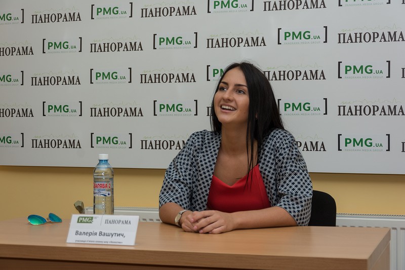 Учасниця двох сезонів шоу "Холостяк": "Завдяки телепроекту хочу знайти своє кохання" Учасниця двох сезонів шоу "Холостяк": "Завдяки телепроекту хочу знайти своє кохання"