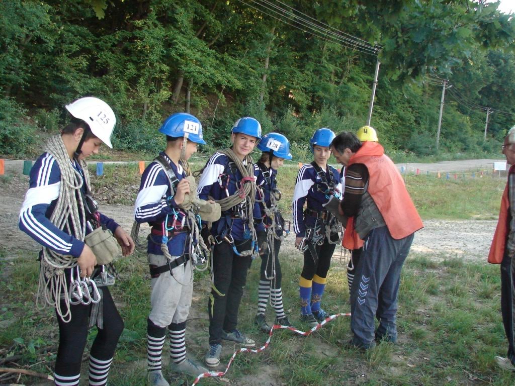 На Закарпатті проходить Кубок України серед юнаків з пішохідного туризму "ЄвроКарпати – 2015" На Закарпатті проходить Кубок України серед юнаків з пішохідного туризму "ЄвроКарпати – 2015"