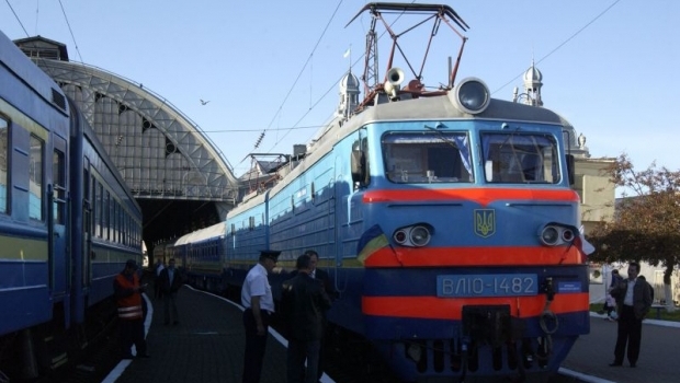 Потяг сполученням Одеса – Ужгород курсуватиме частіше Потяг сполученням Одеса – Ужгород курсуватиме частіше