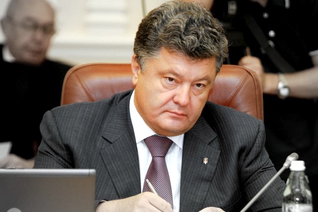 У Адміністрації Президента спростували інформацію про візит Петра Порошенка на Закарпаття У Адміністрації Президента спростували інформацію про візит Петра Порошенка на Закарпаття